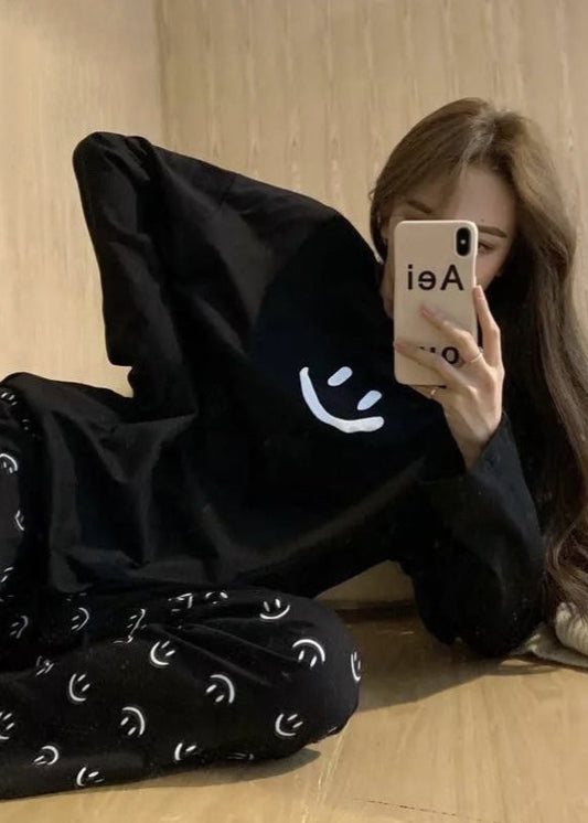 Black Smiley Pyjamas sets
