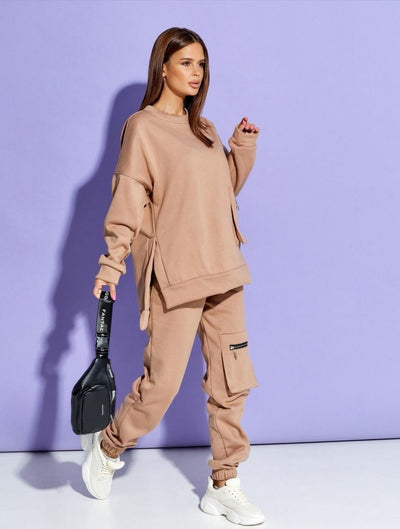 POCKET STYLE TRACK SUIT